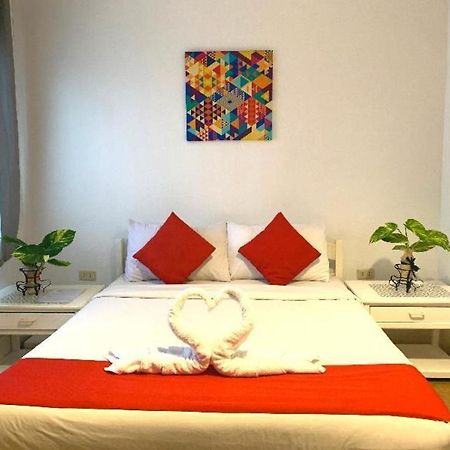 Oyo 150 Davao Airport View Hotel Экстерьер фото