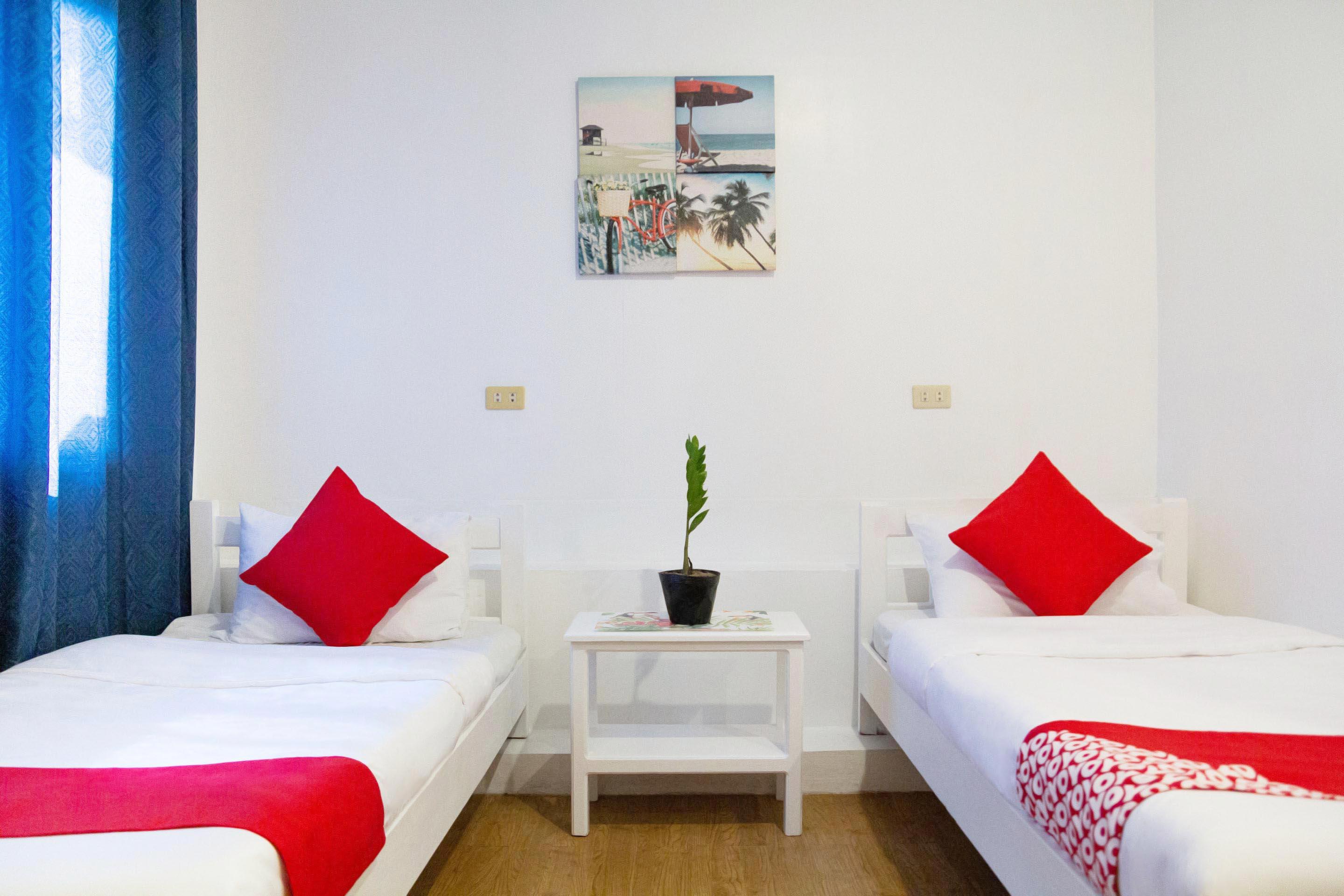 Oyo 150 Davao Airport View Hotel Экстерьер фото
